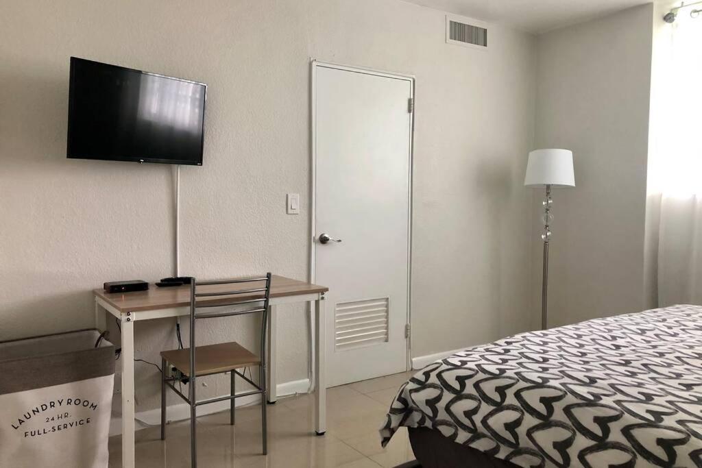 Spacious 1Br On The Beach, The Tides, Hollywood,Fl Exteriör bild