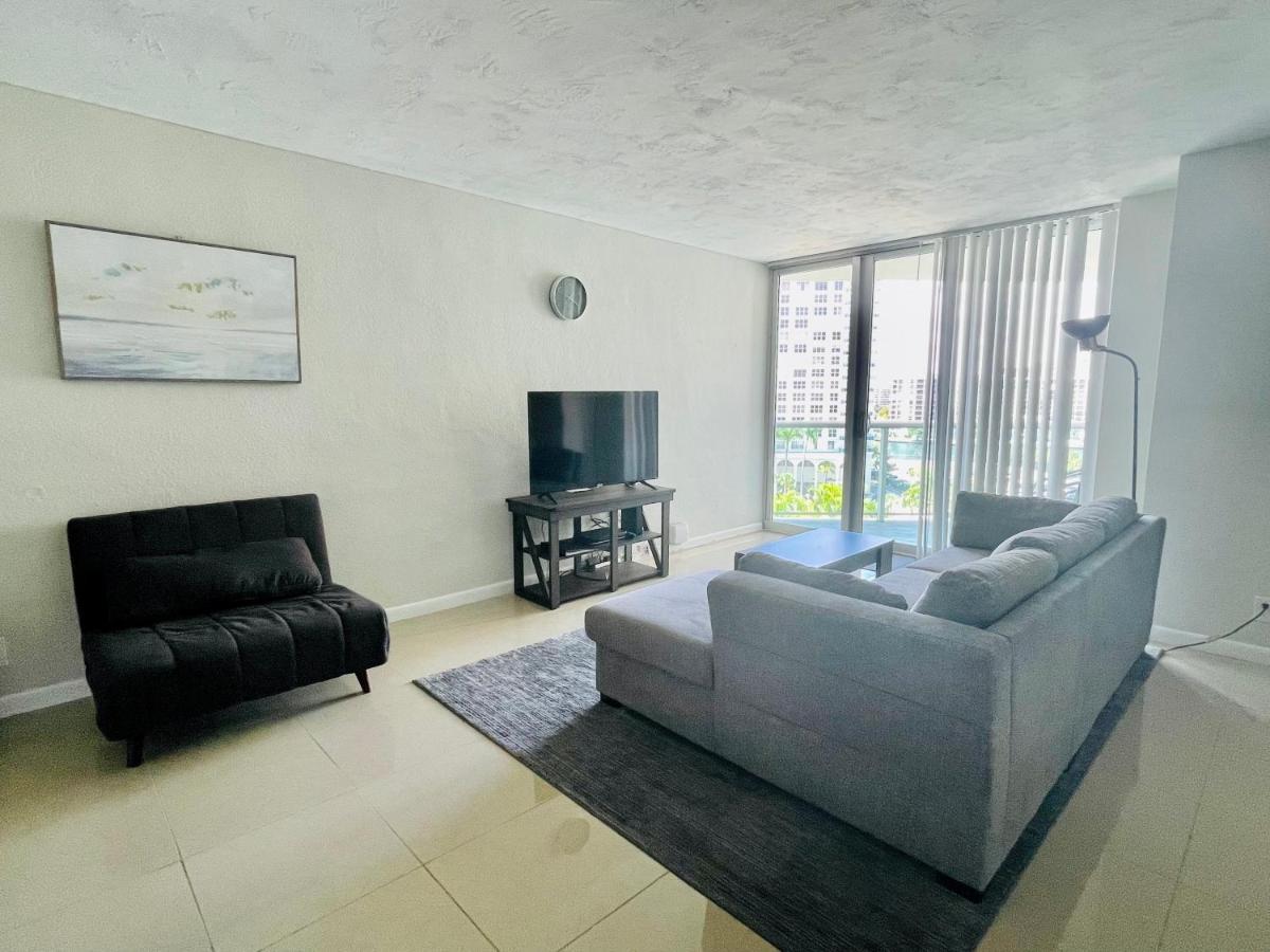 Spacious 1Br On The Beach, The Tides, Hollywood,Fl Exteriör bild