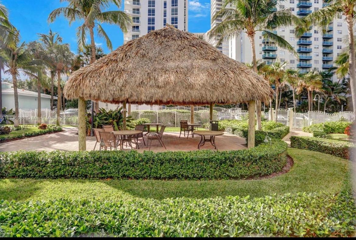 Spacious 1Br On The Beach, The Tides, Hollywood,Fl Exteriör bild